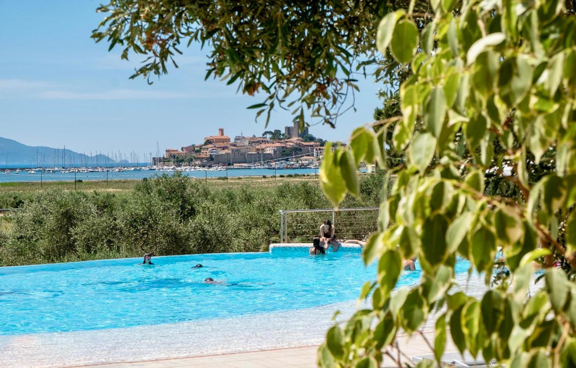 Isa - Residence With Pool And Private Beach In Talamone Just 500 Mt From The Beach Exterior photo